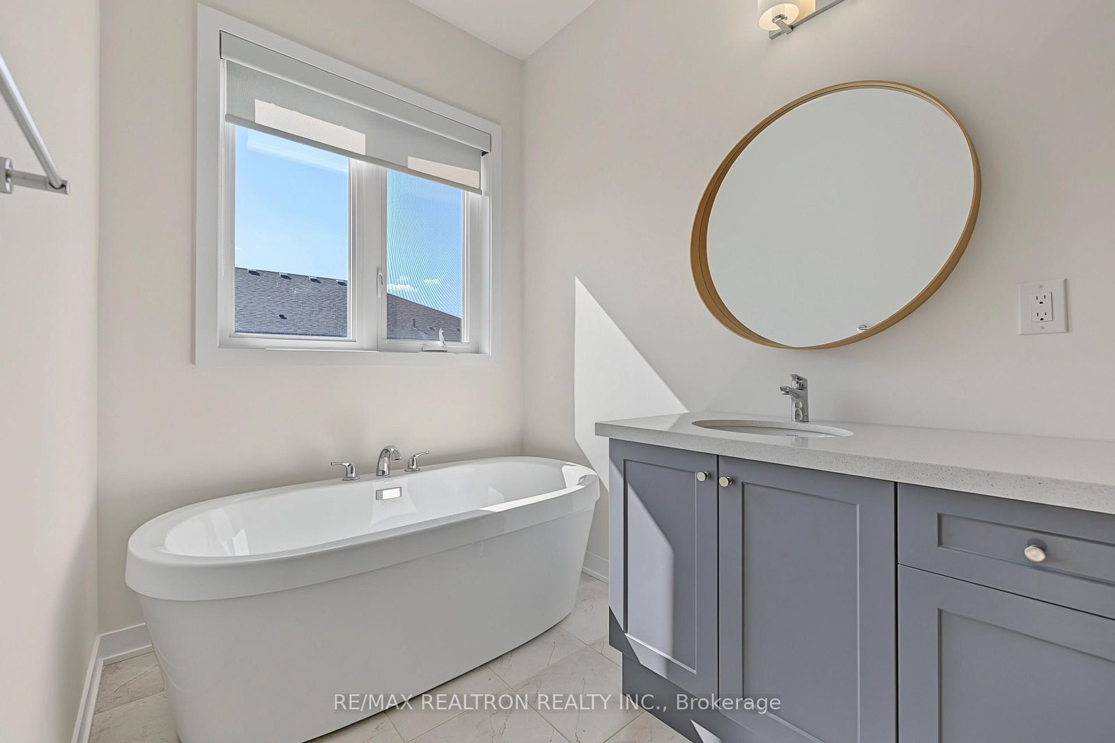 6 Harvey Bunker Crescent • Markham, ON photo 23