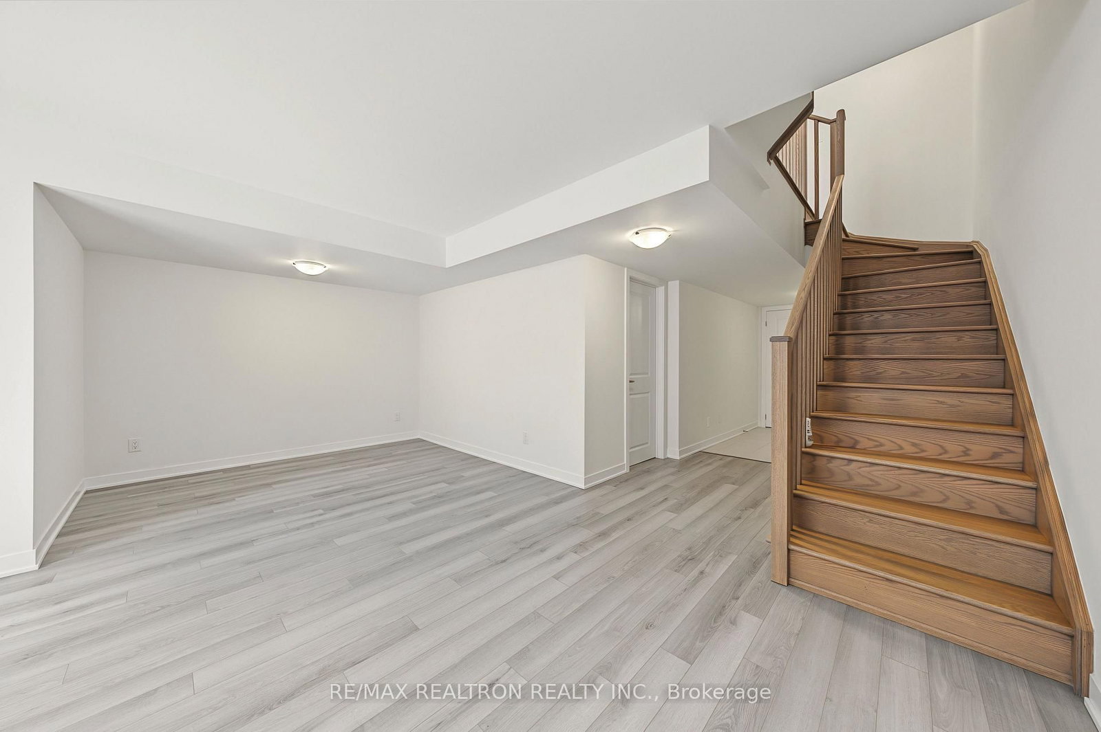 6 Harvey Bunker Crescent • Markham, ON photo 26