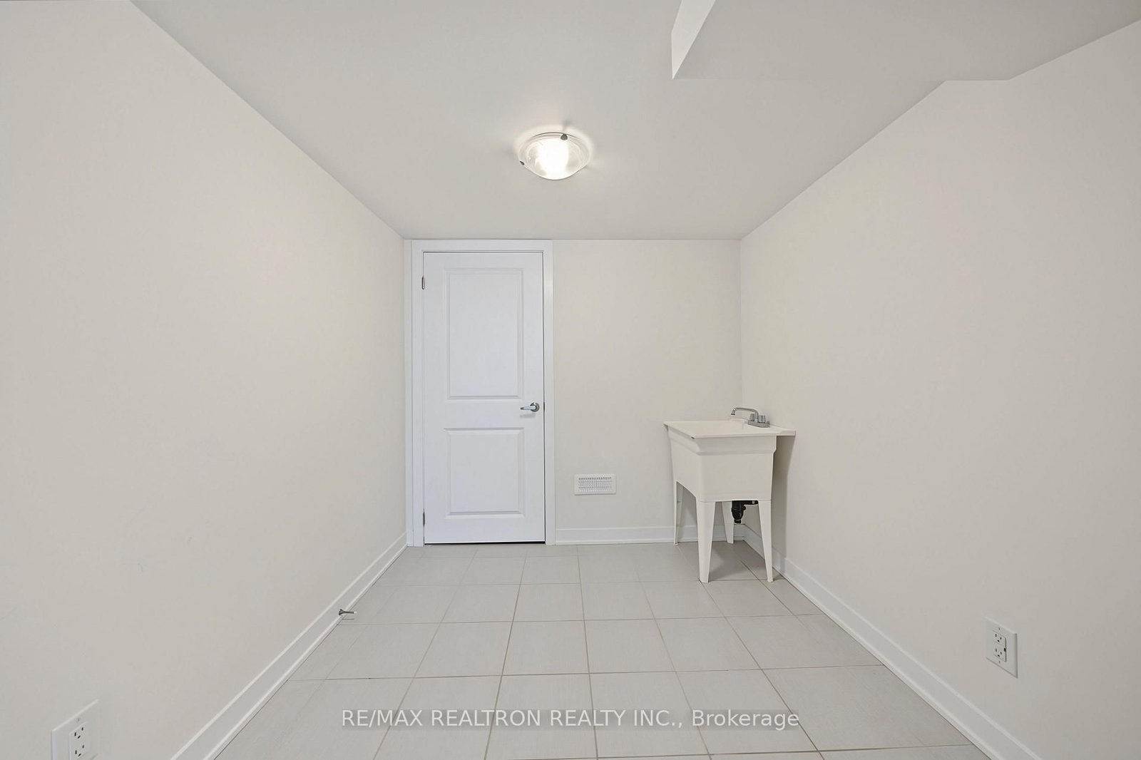 6 Harvey Bunker Crescent • Markham, ON photo 29