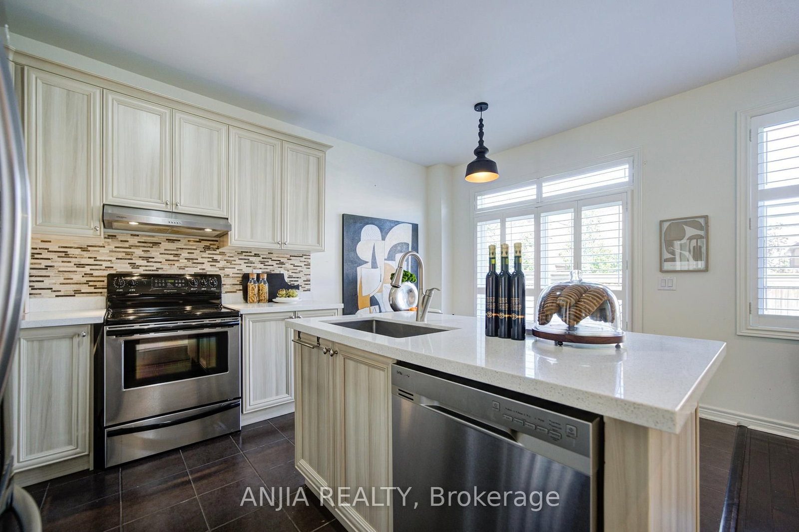 68 Old Field Crescent • East Gwillimbury, ON photo 15
