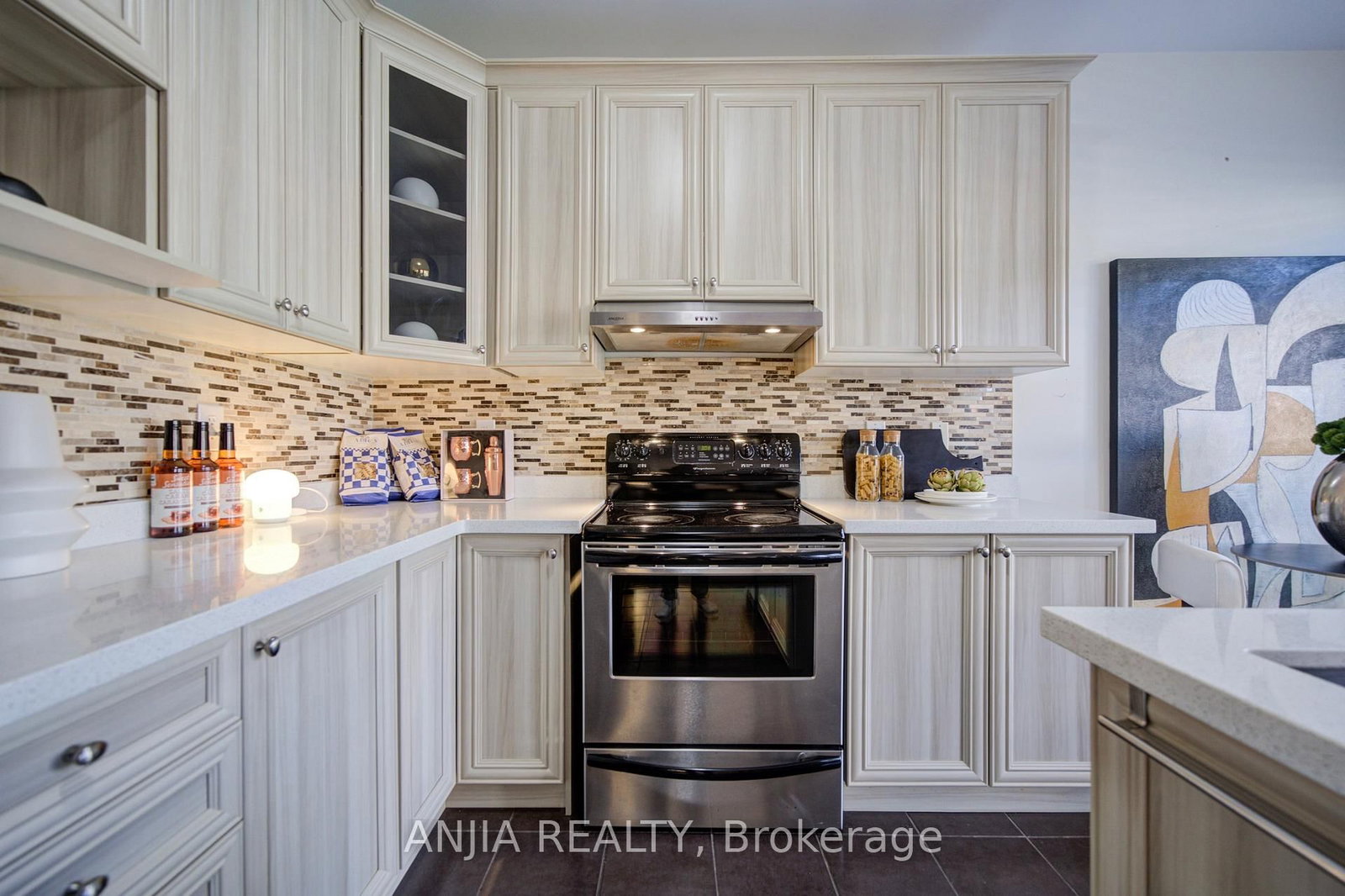 68 Old Field Crescent • East Gwillimbury, ON photo 16