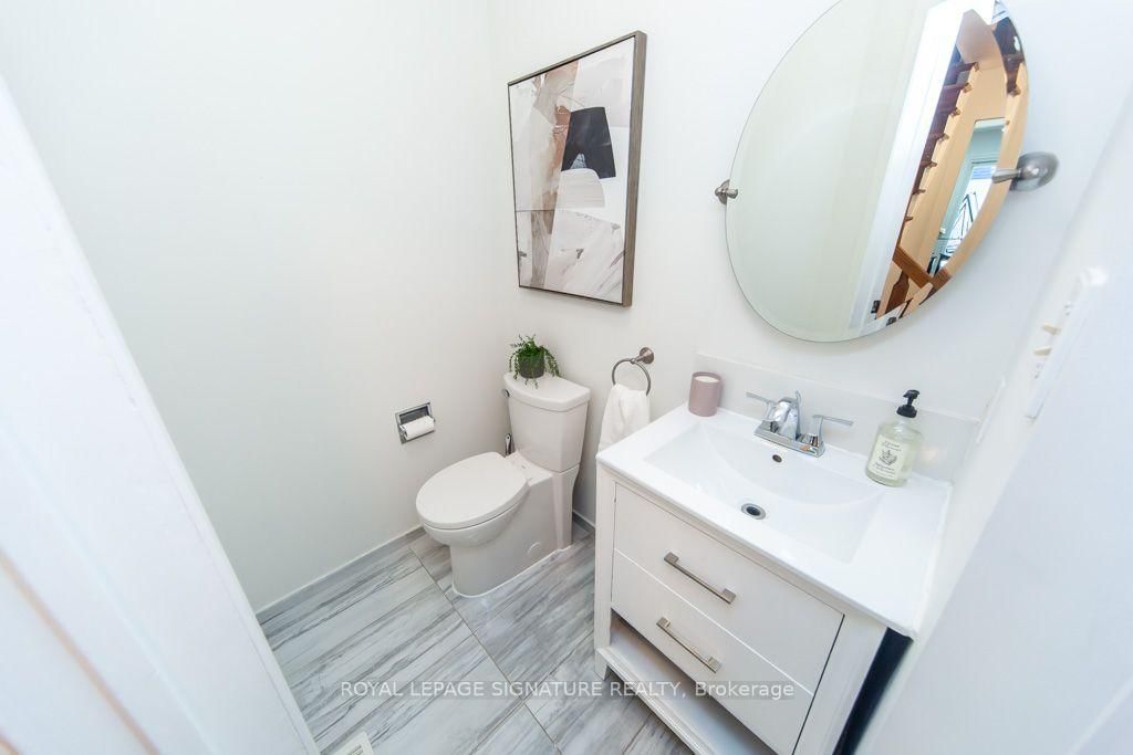 28 Augusta Court • Markham, ON photo 18