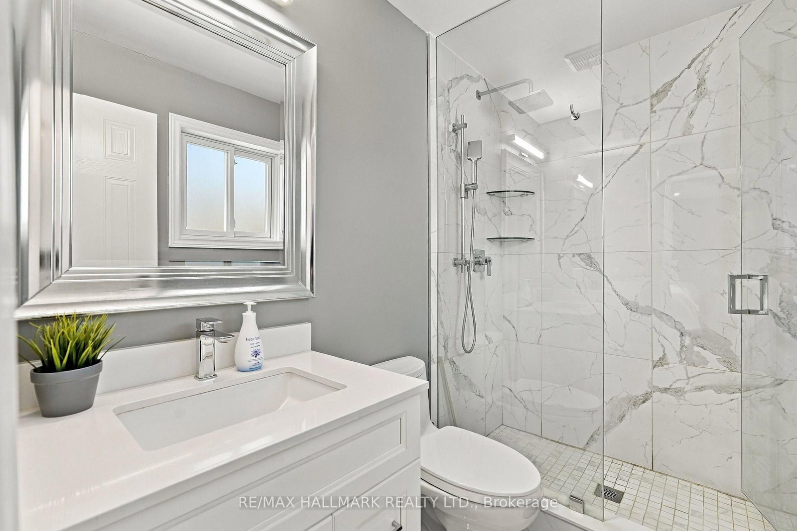 13 Toby Court • East Gwillimbury, ON photo 25
