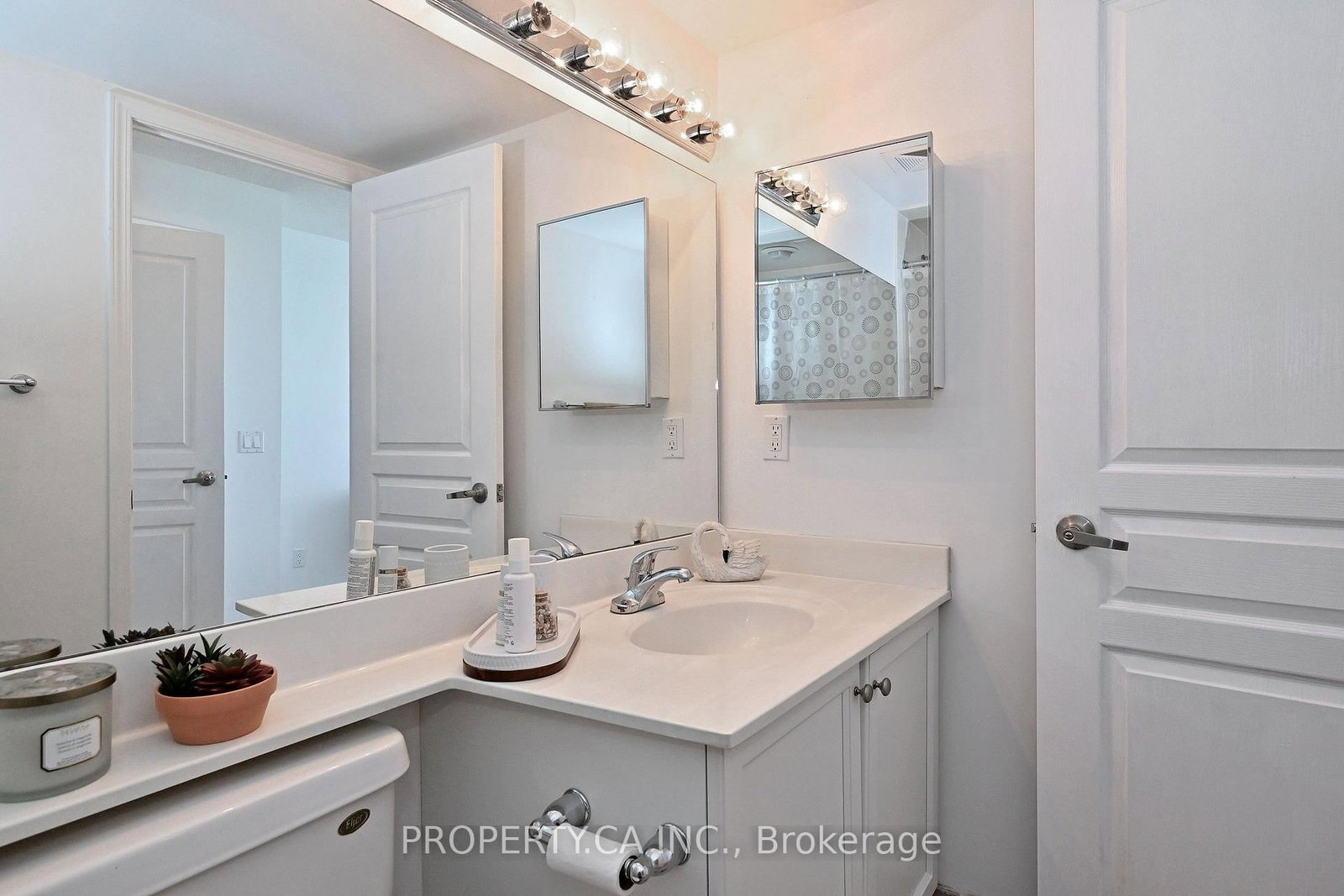 310 Red Maple Road • #1013 • Richmond Hill, ON photo 13