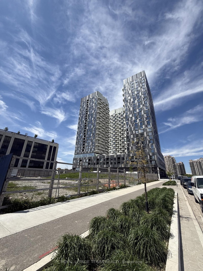 1202 - 474 Caldari Road