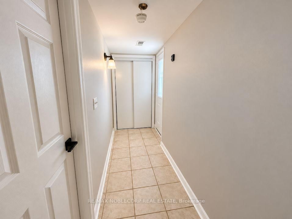 67 Macbride Cres, Vaughan, view 6