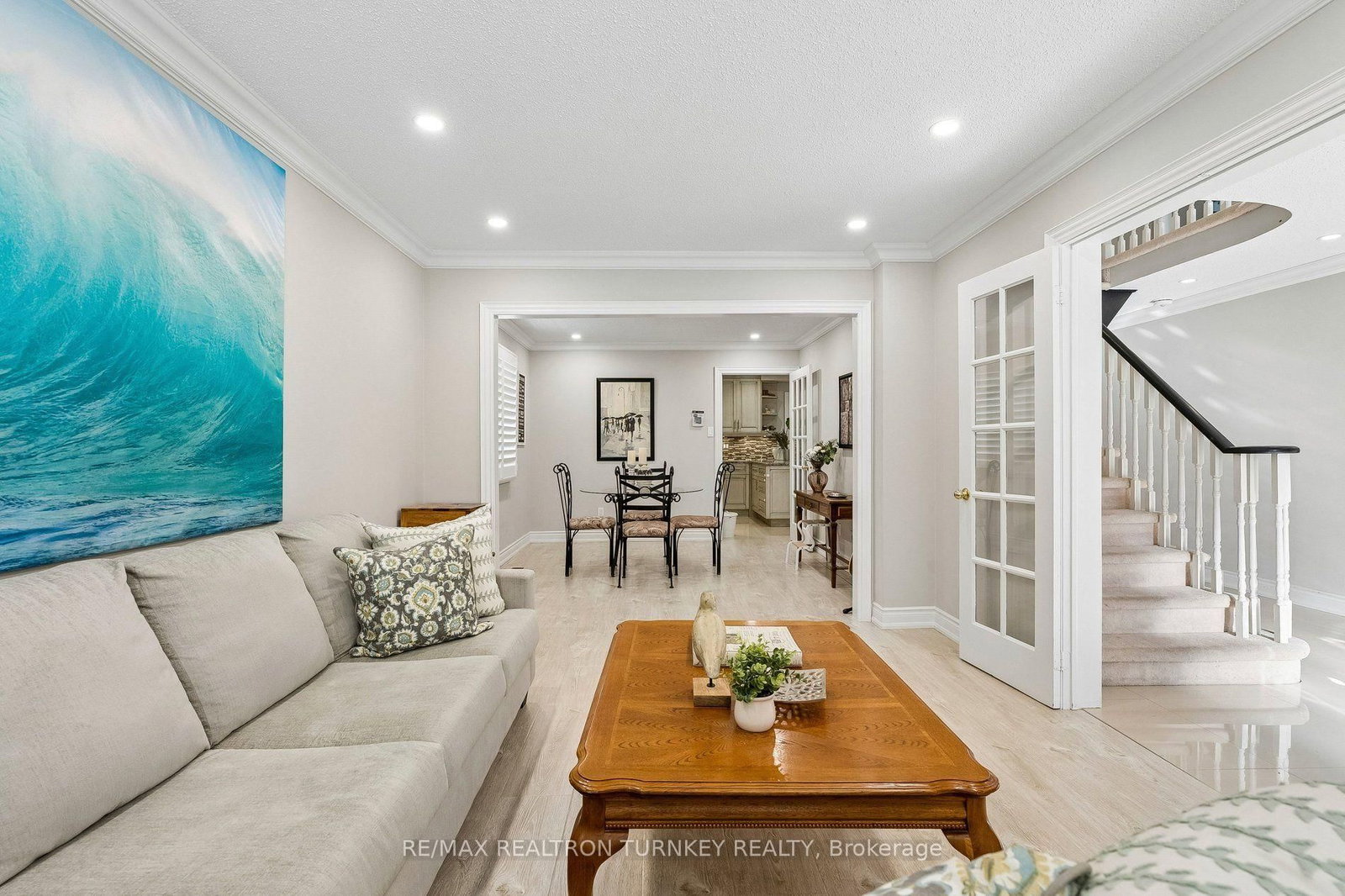 263 Chambers Crescent • Newmarket, ON photo 10