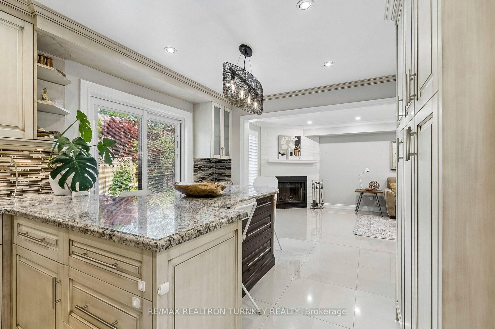 263 Chambers Crescent • Newmarket, ON photo 18