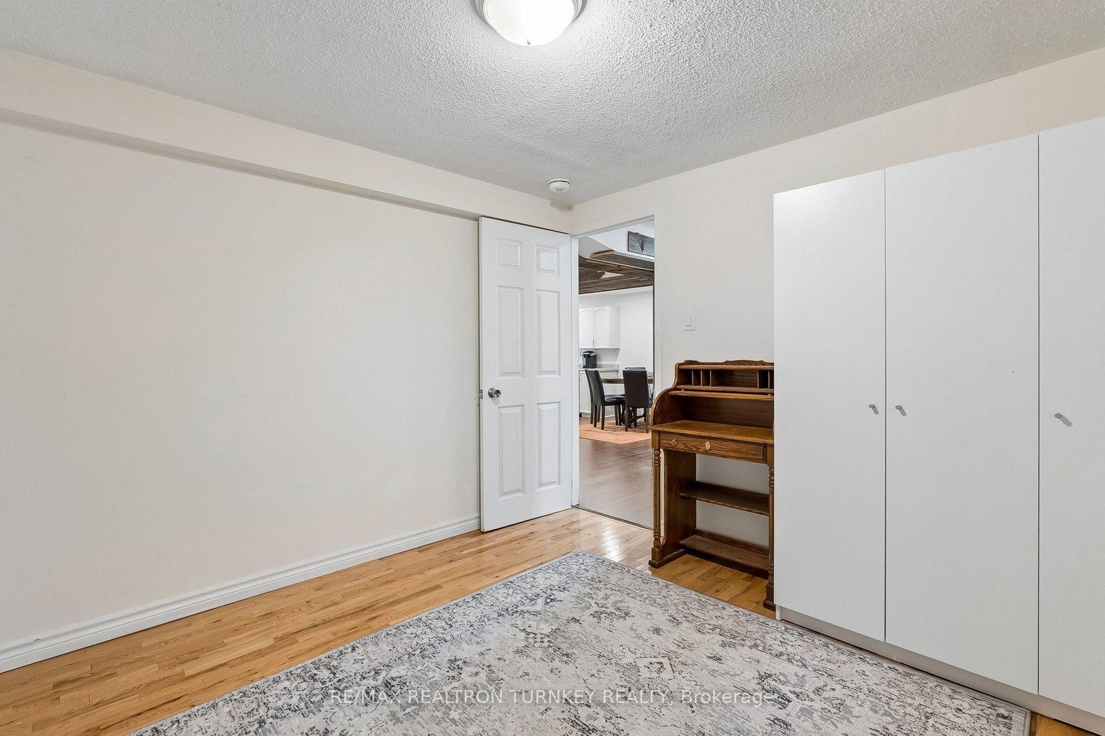 263 Chambers Crescent • Newmarket, ON photo 38