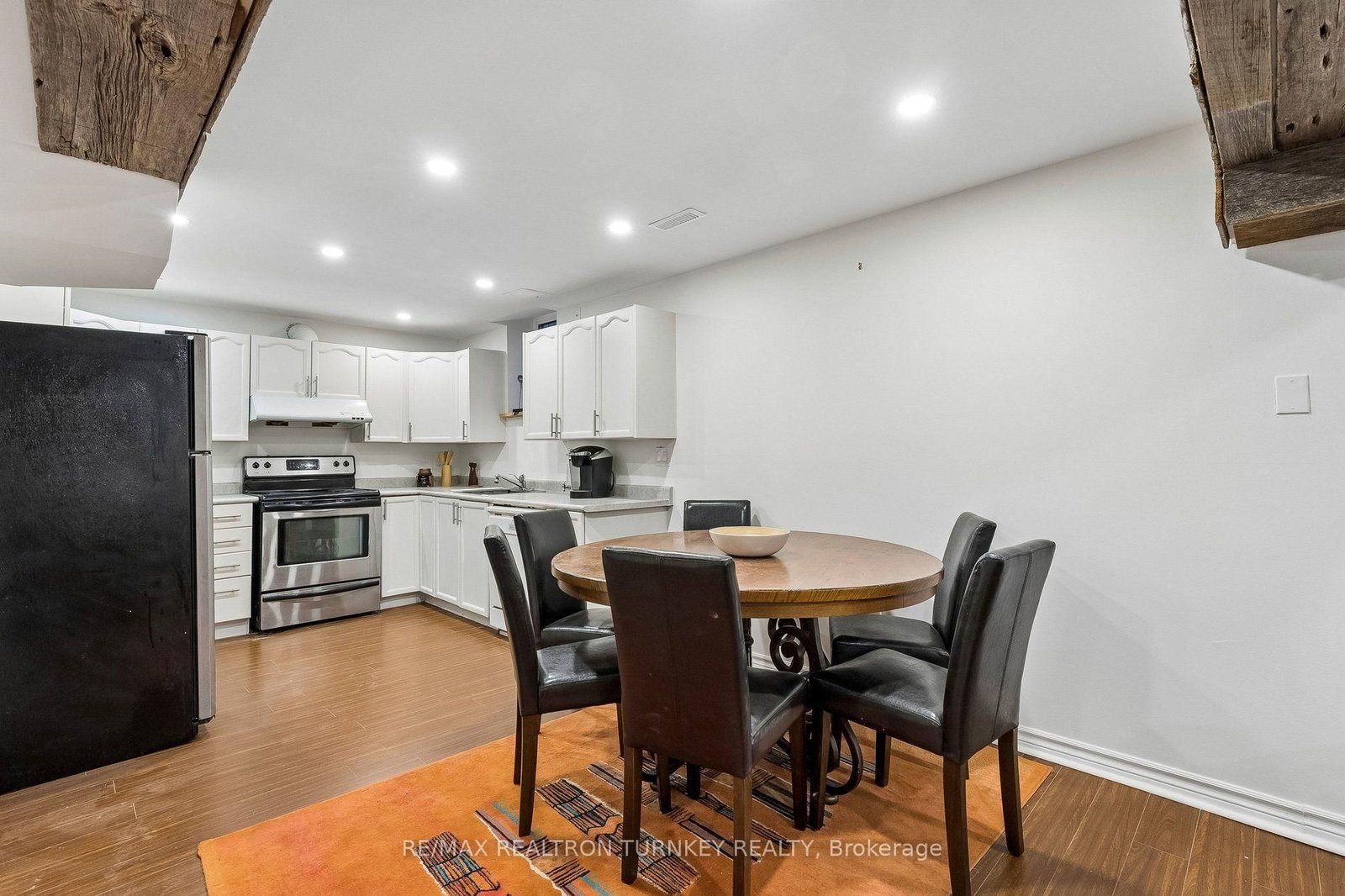 263 Chambers Crescent • Newmarket, ON photo 40