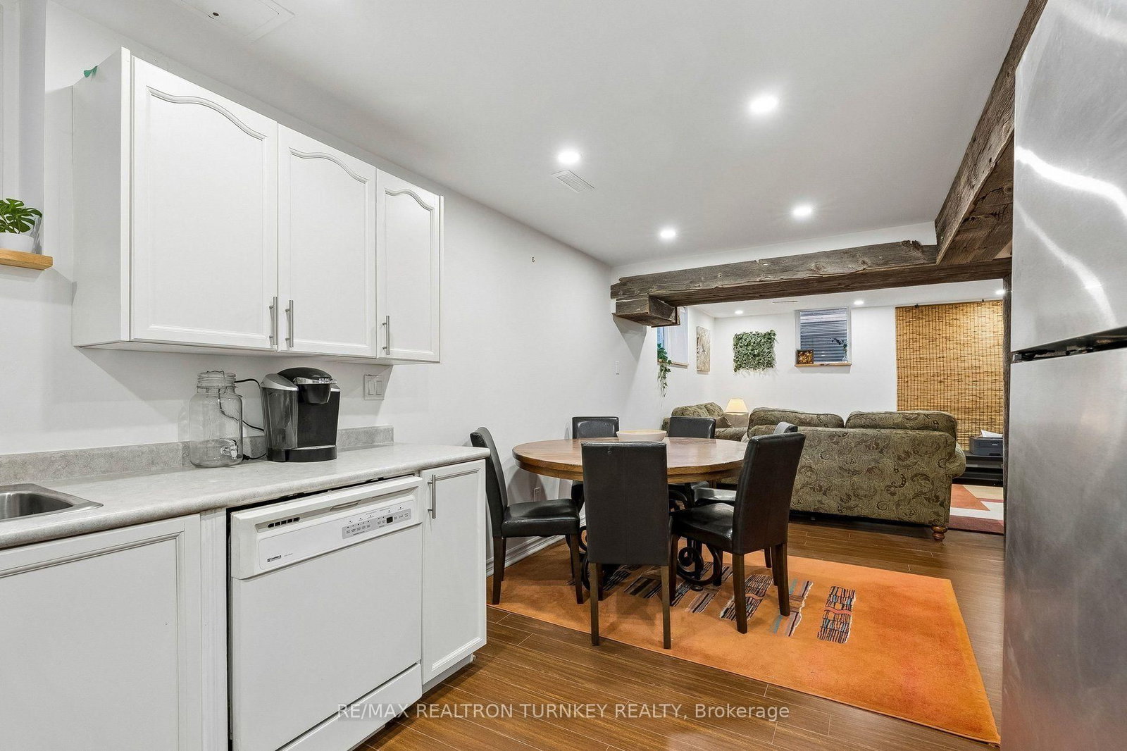 263 Chambers Crescent • Newmarket, ON photo 43