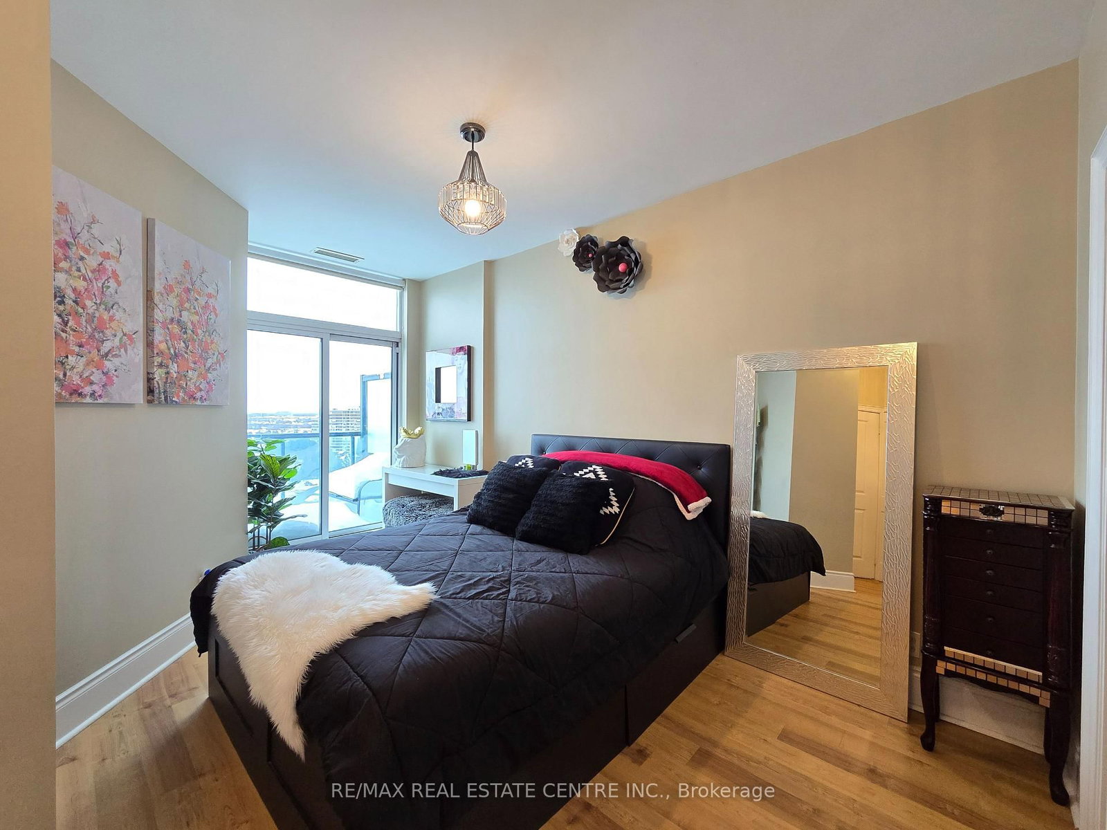 18 Harding Boulevard • #PH207 • Richmond Hill, ON photo 27