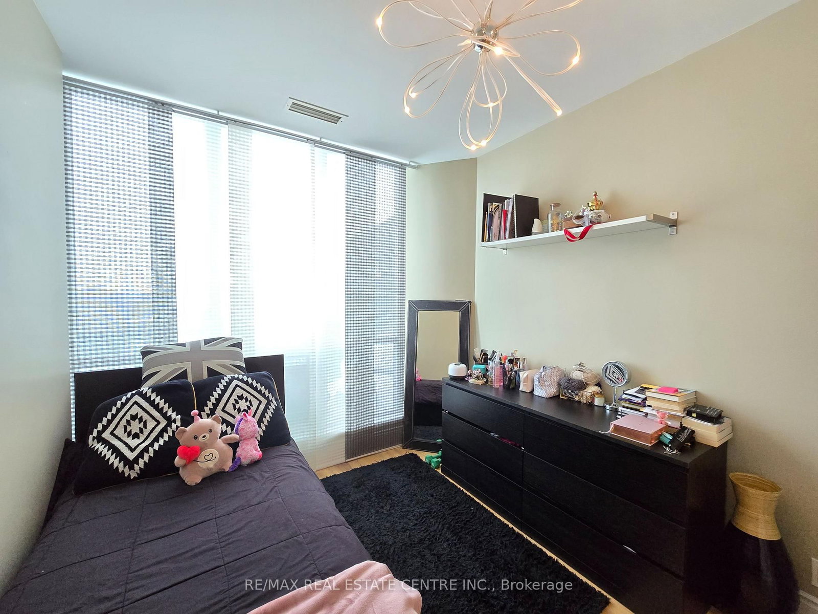 18 Harding Boulevard • #PH207 • Richmond Hill, ON photo 35