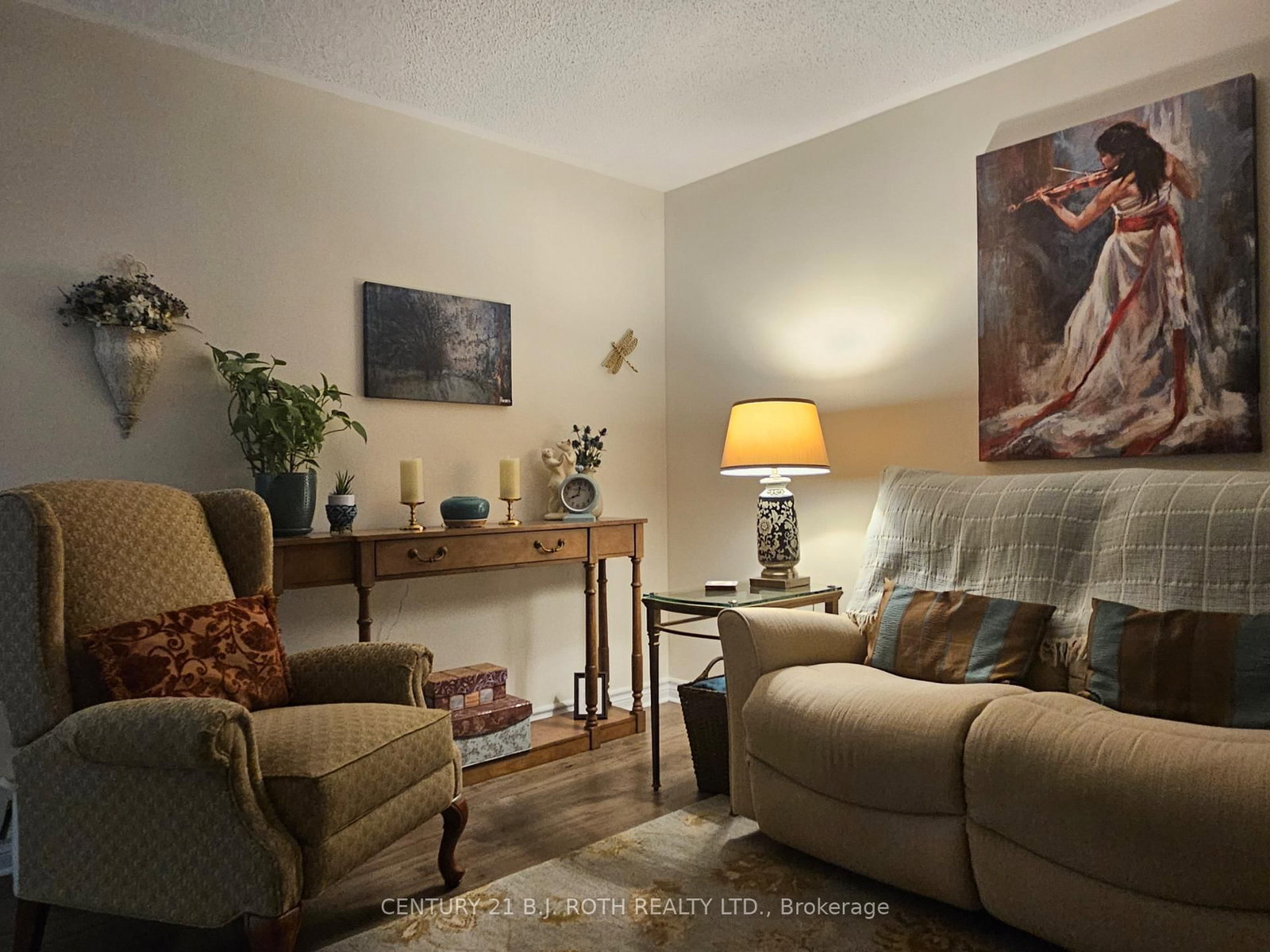 2011 25th Side Road • Innisfil, ON photo 24