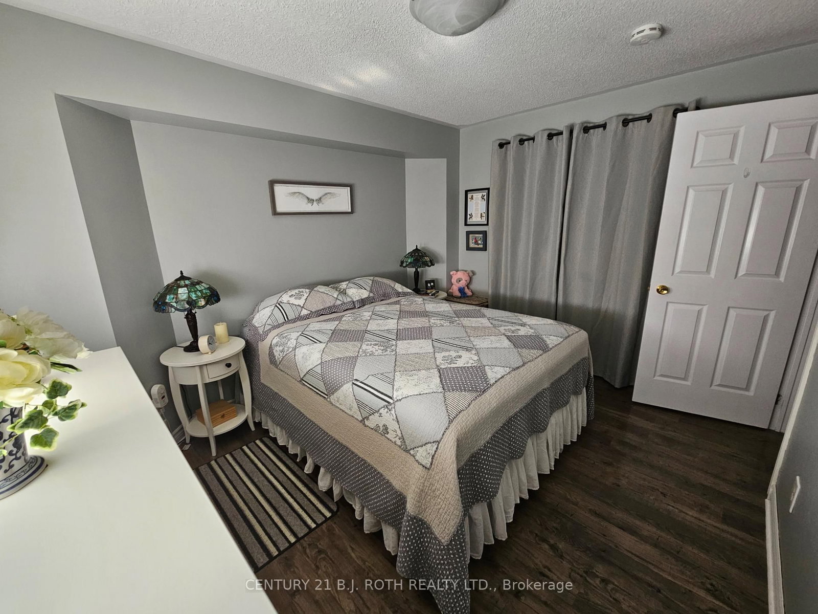 2011 25th Side Road • Innisfil, ON photo 26