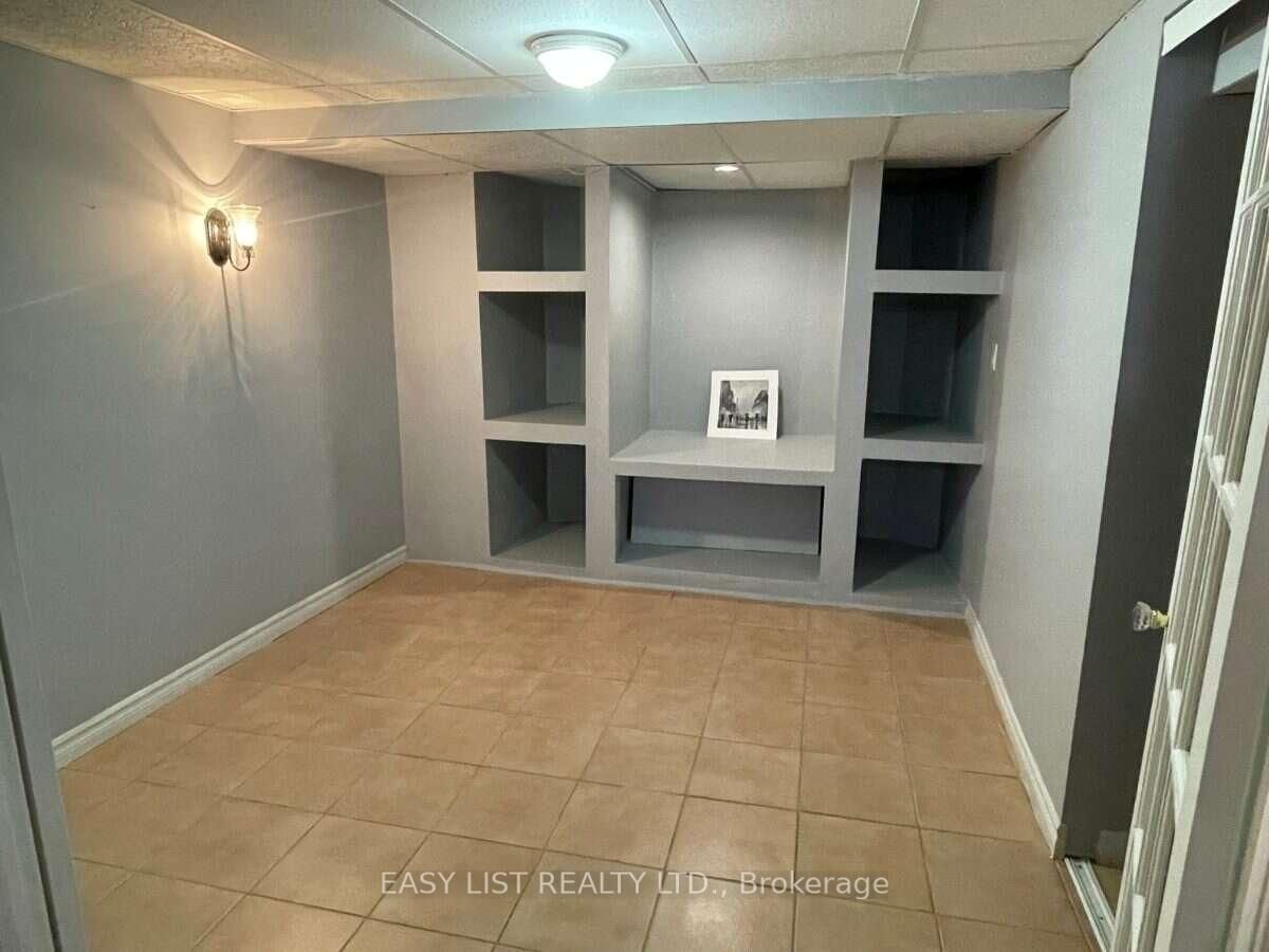 5 Copperstone Crescent • Richmond Hill, ON photo 28