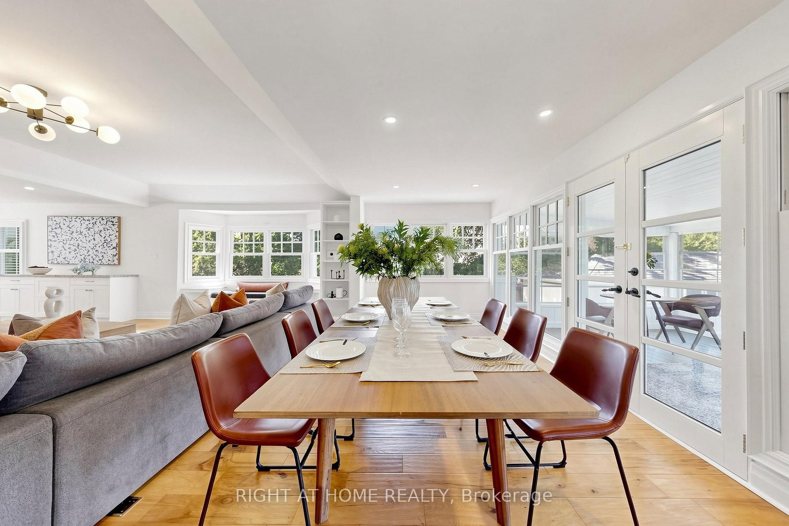 25904 Maple Beach Road • Brock, ON photo 12