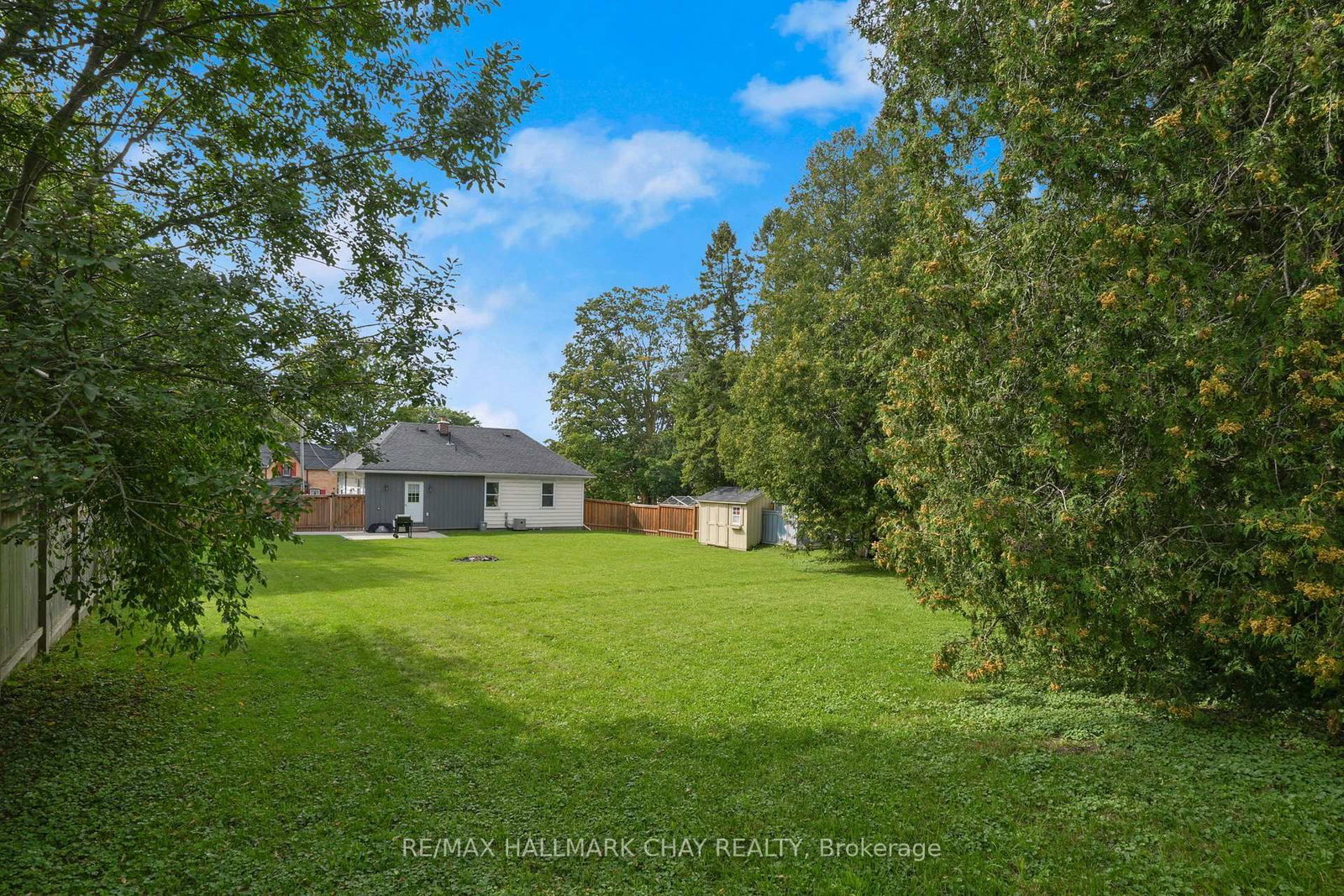 11 King Street S • Innisfil, ON photo 24