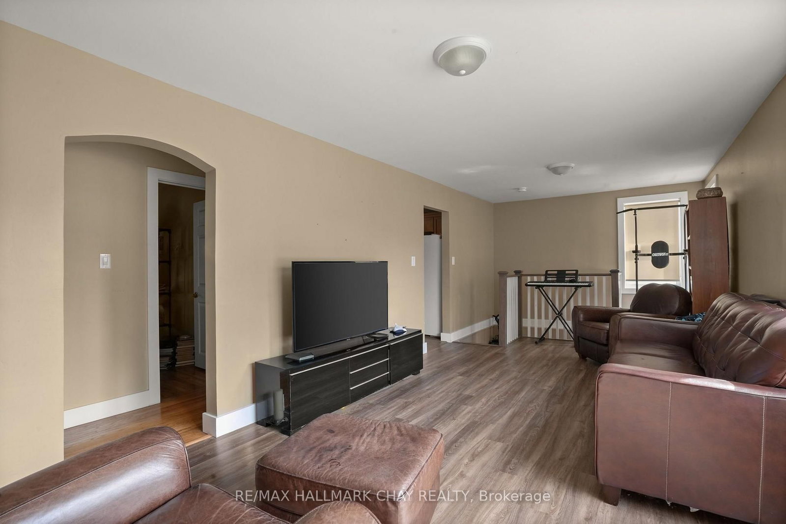 11 King Street S • Innisfil, ON photo 43