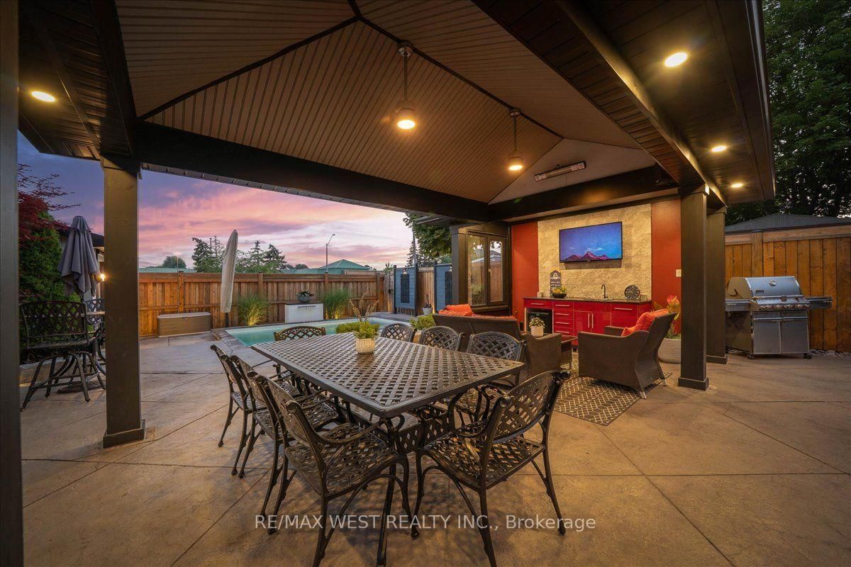 107 Wildhaven Crescent • Vaughan, ON photo 5
