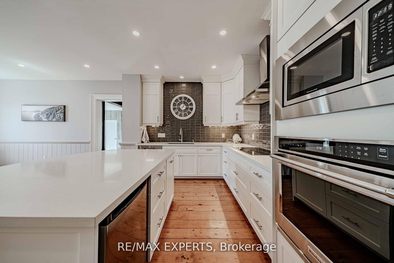 13676 Ninth Line • Whitchurch-Stouffville, ON photo 10