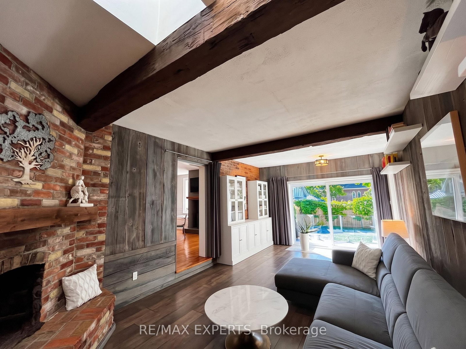 13676 Ninth Line • Whitchurch-Stouffville, ON photo 11