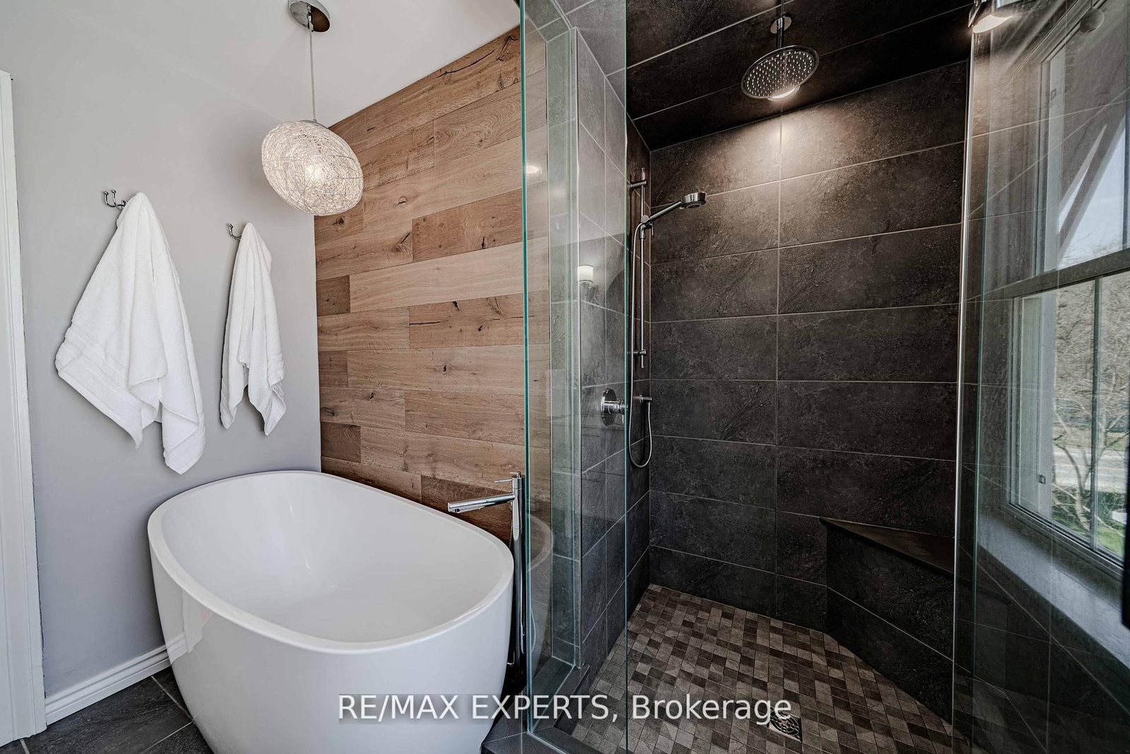 13676 Ninth Line • Whitchurch-Stouffville, ON photo 23