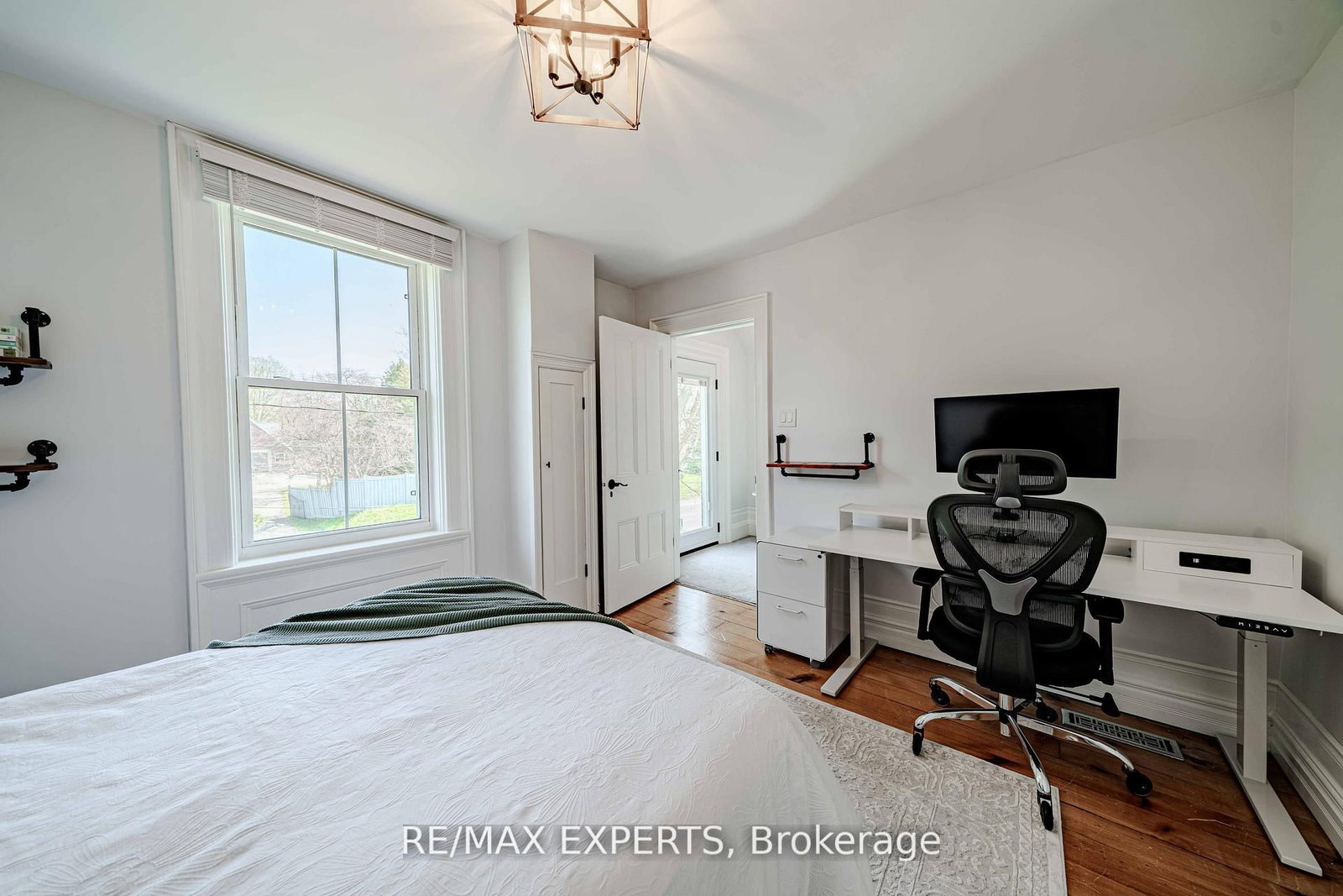 13676 Ninth Line • Whitchurch-Stouffville, ON photo 27
