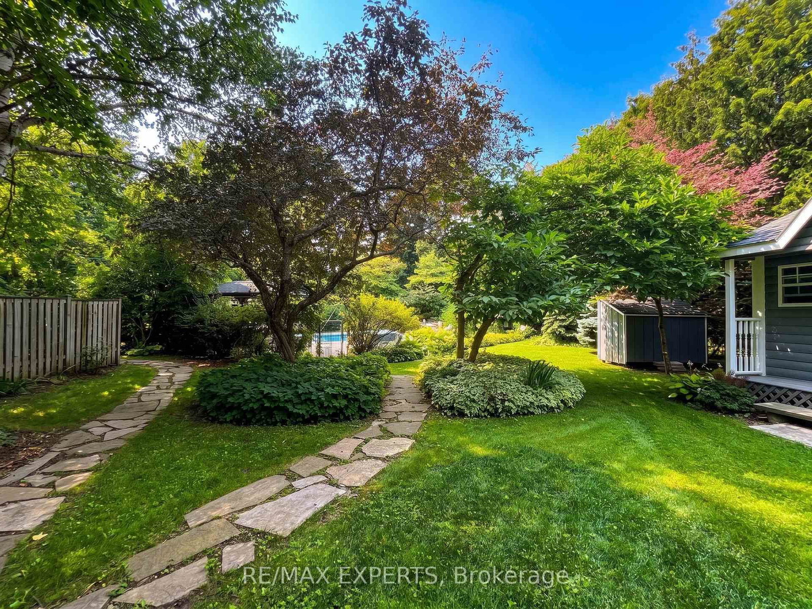13676 Ninth Line • Whitchurch-Stouffville, ON photo 39