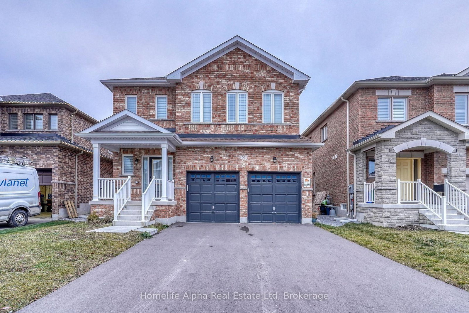 57 Terry Clayton Avenue N, Brock