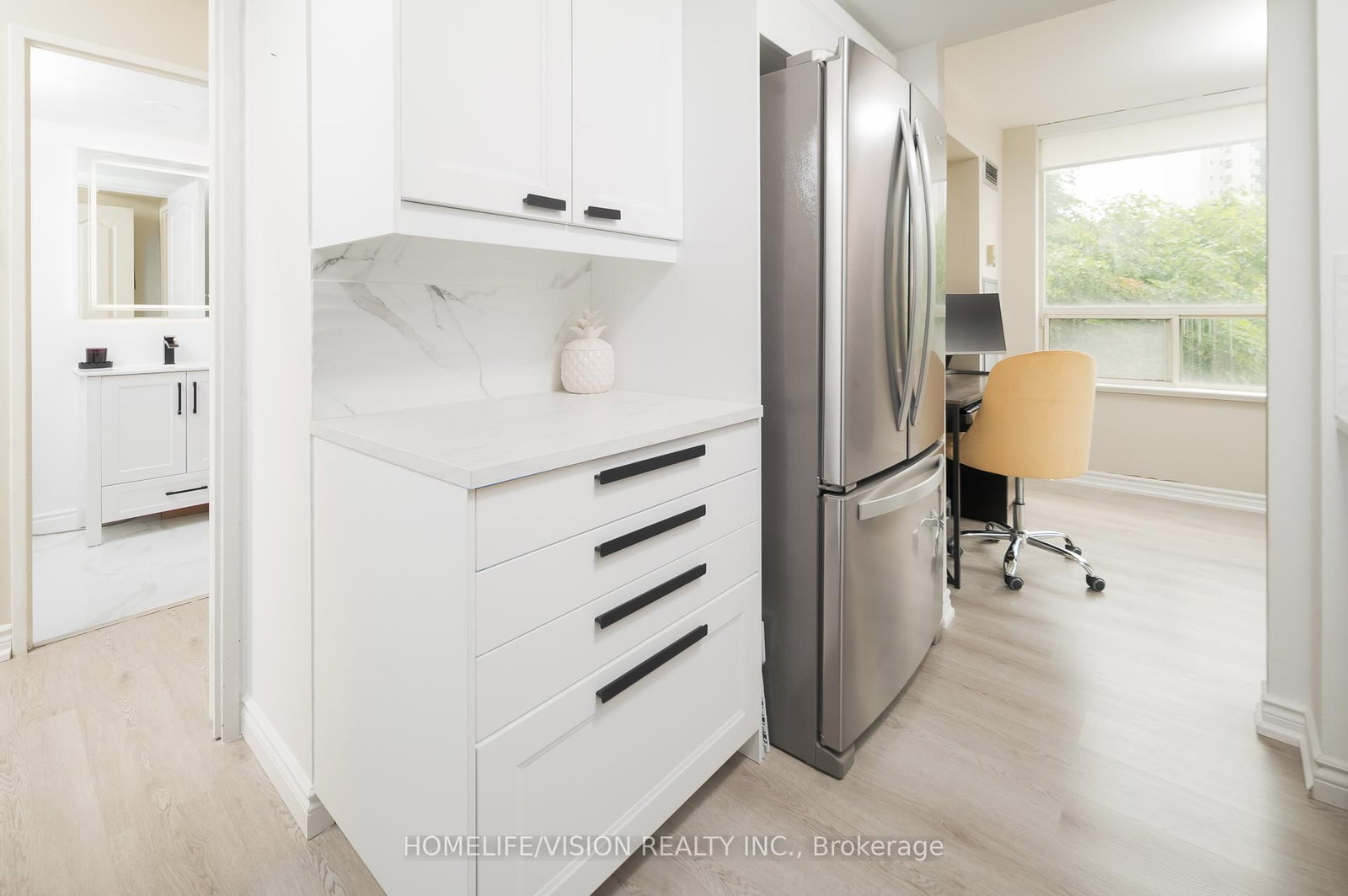 7 Townsgate Drive • #413 • Vaughan, ON photo 15