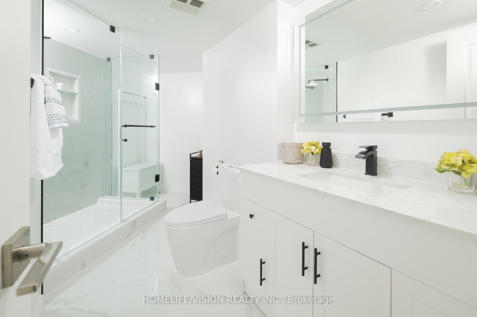7 Townsgate Drive • #413 • Vaughan, ON photo 23
