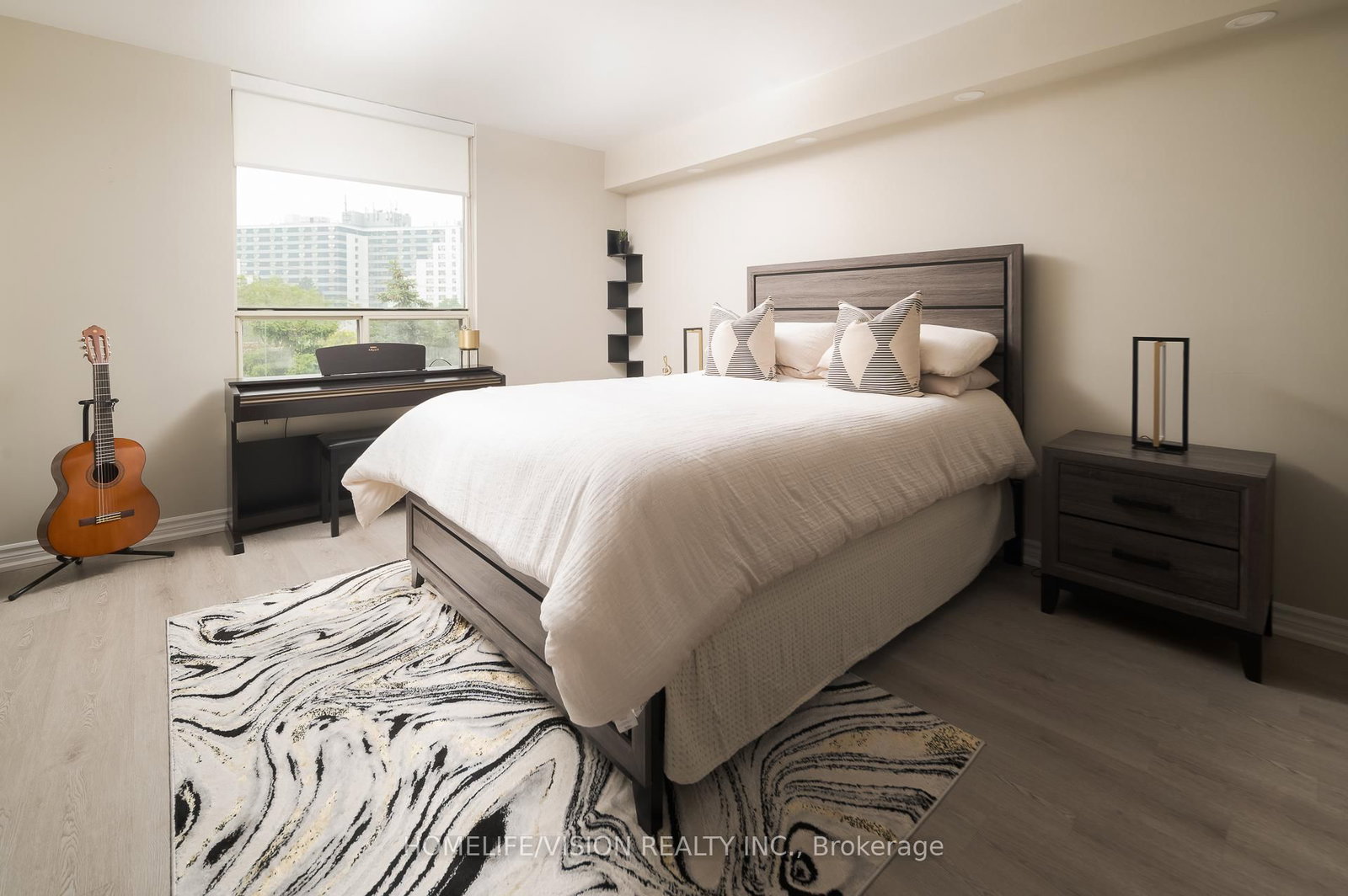 7 Townsgate Drive • #413 • Vaughan, ON photo 24