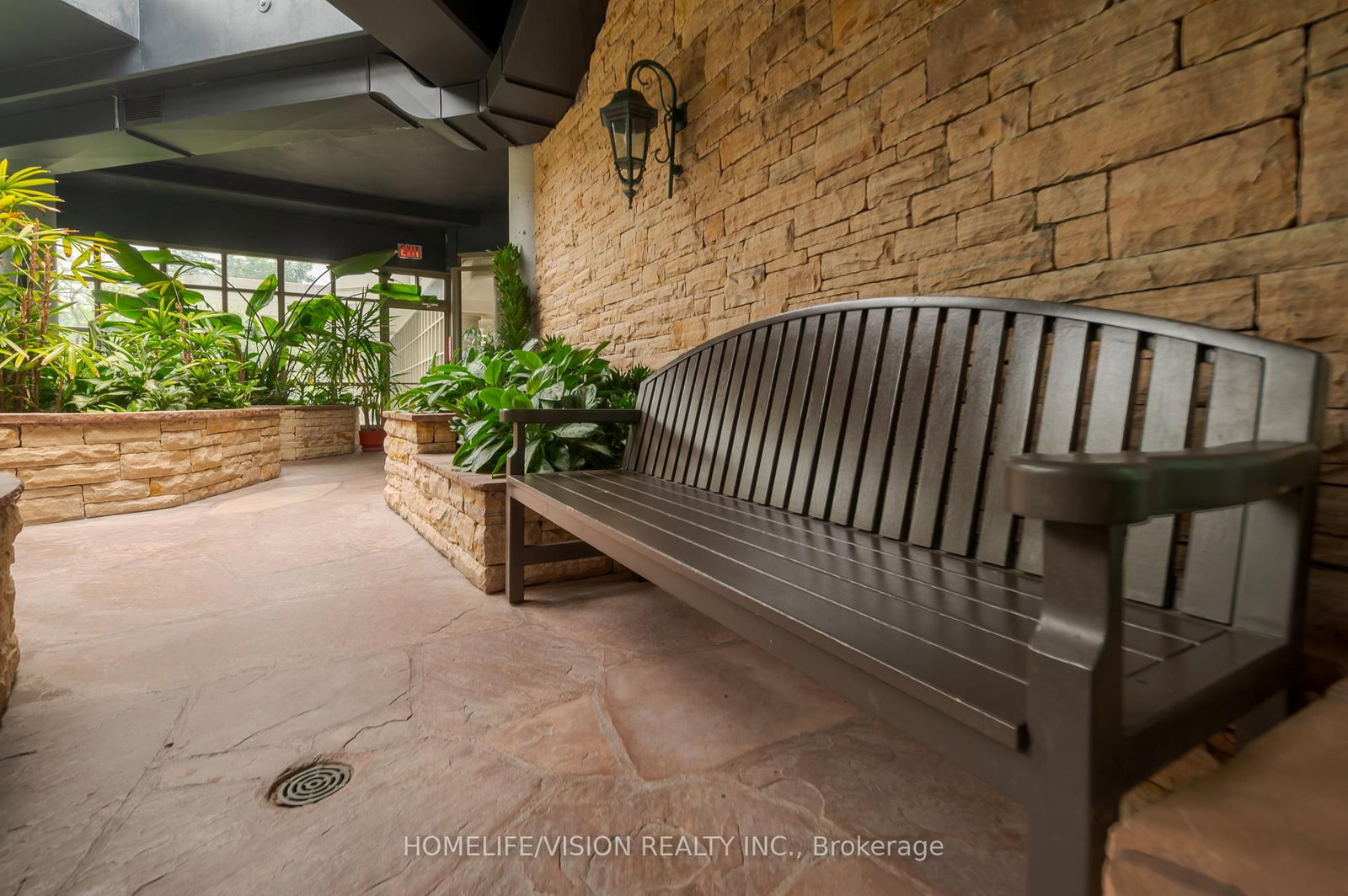 7 Townsgate Drive • #413 • Vaughan, ON photo 30
