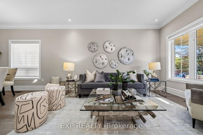62 Fergus Avenue • Richmond Hill, ON photo 9