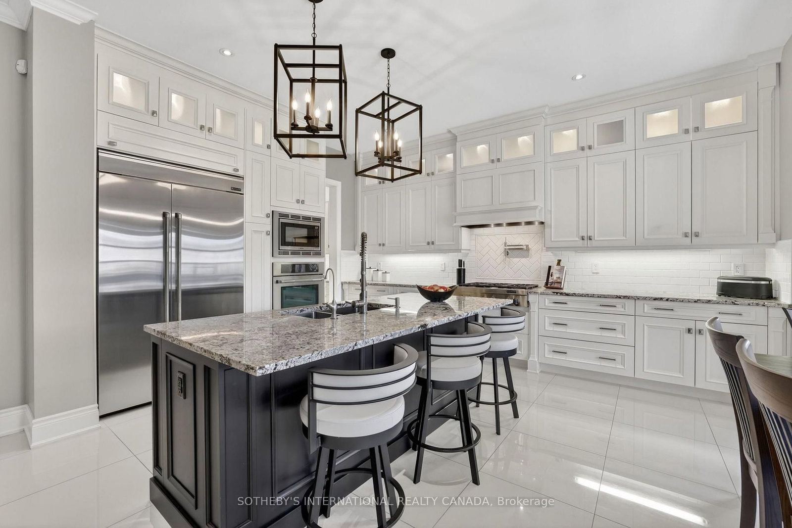 80 Elm Grove Avenue • Richmond Hill, ON photo 8