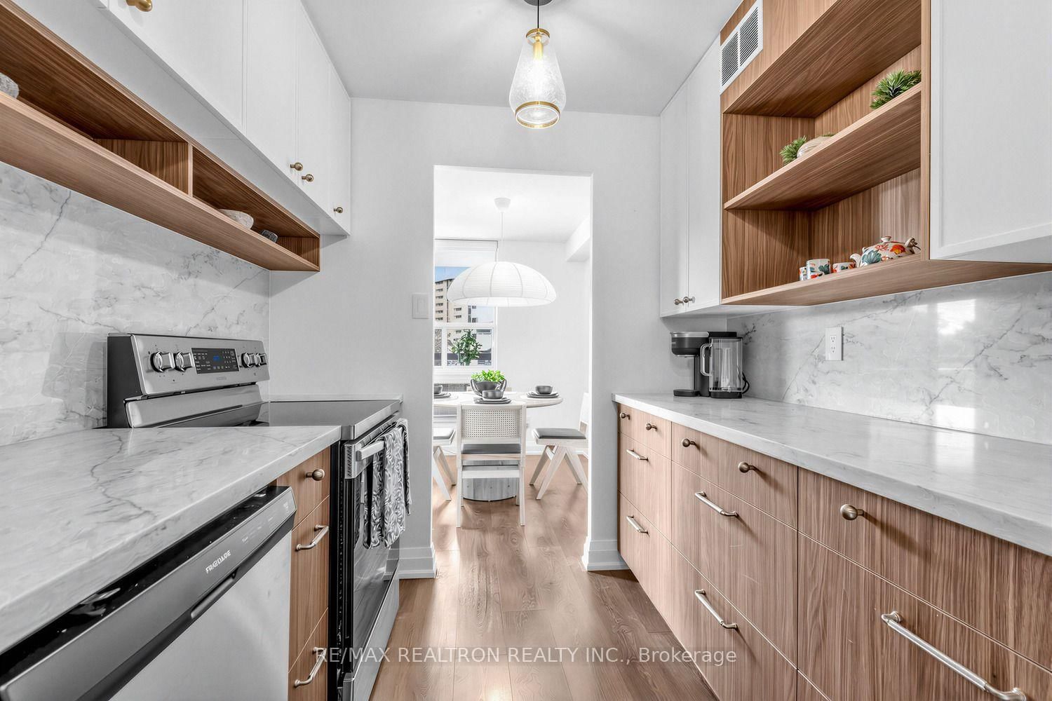 1 Royal Orchard Boulevard • #211 • Markham, ON photo 10