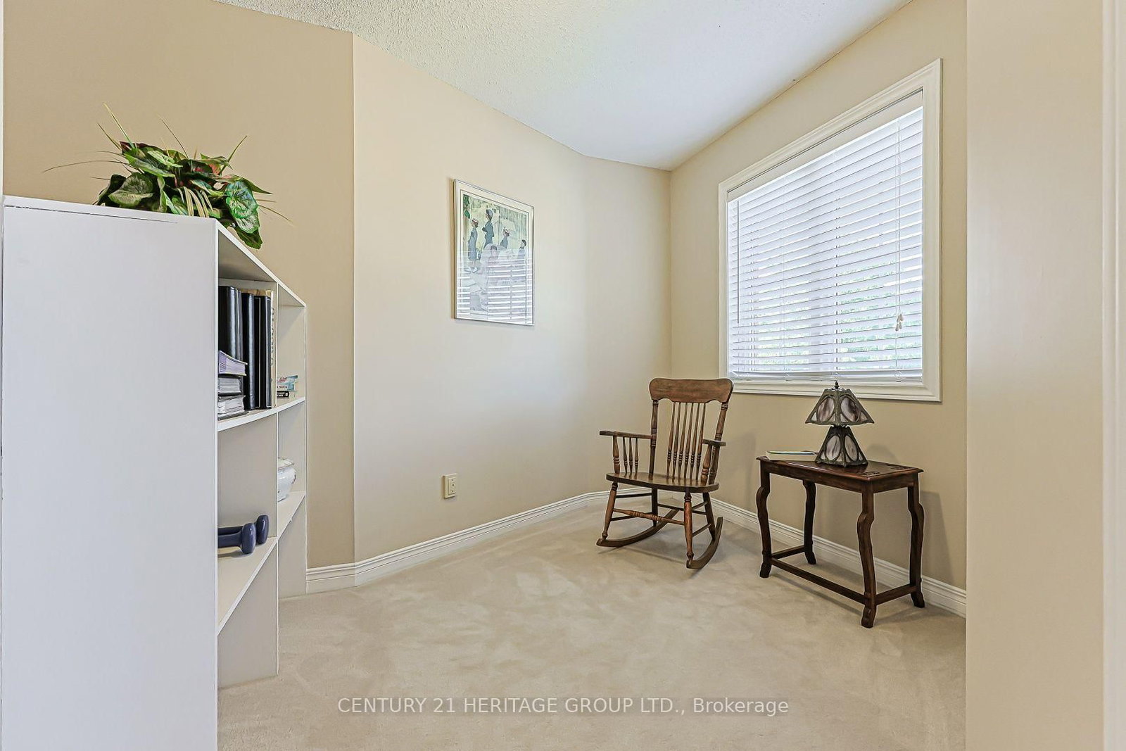 397 Renzius Court • Newmarket, ON photo 16