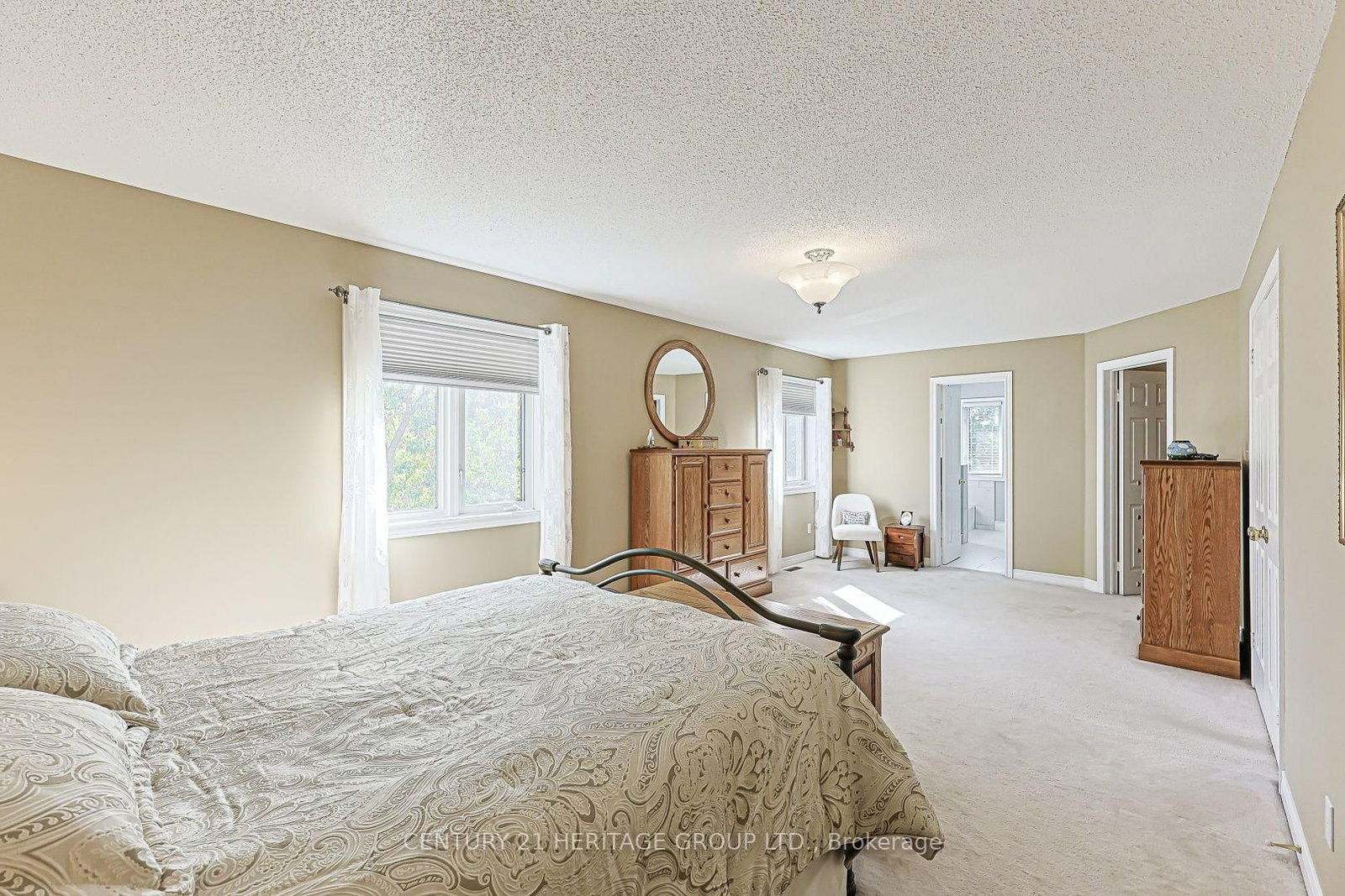 397 Renzius Court • Newmarket, ON photo 18
