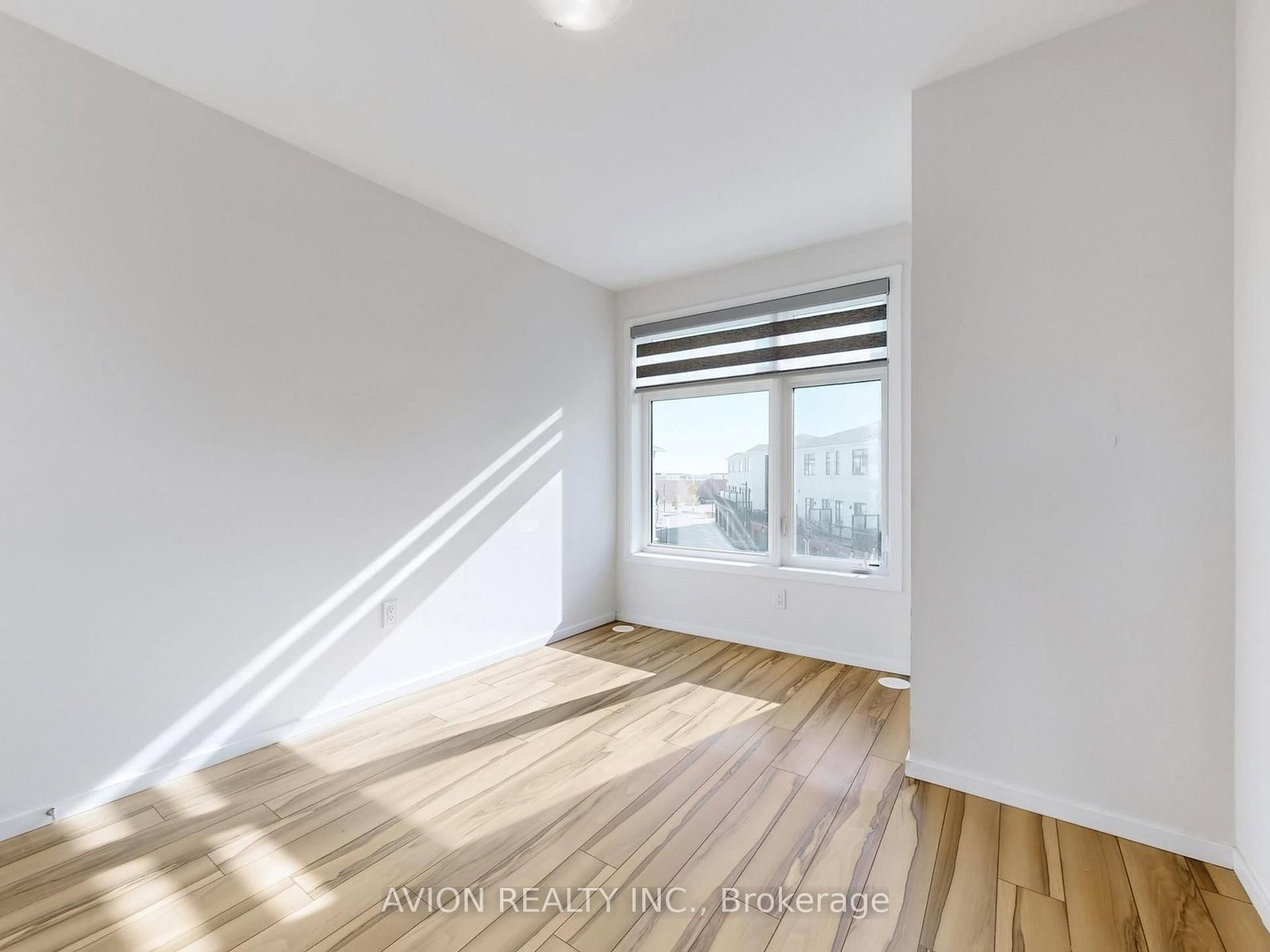 35 Thomas Armstrong Lane • Richmond Hill, ON photo 28