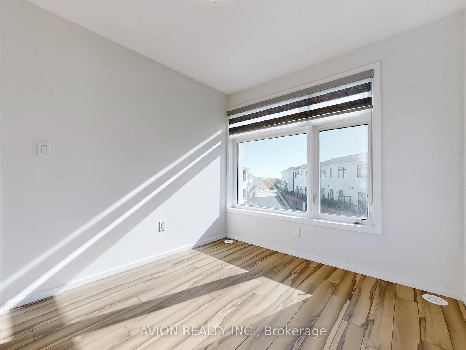 35 Thomas Armstrong Lane • Richmond Hill, ON photo 31