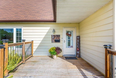174 Bayview Avenue • Georgina, ON photo 4