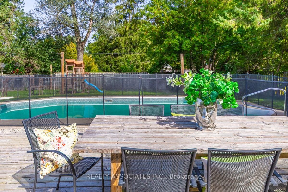 174 Bayview Avenue • Georgina, ON photo 45