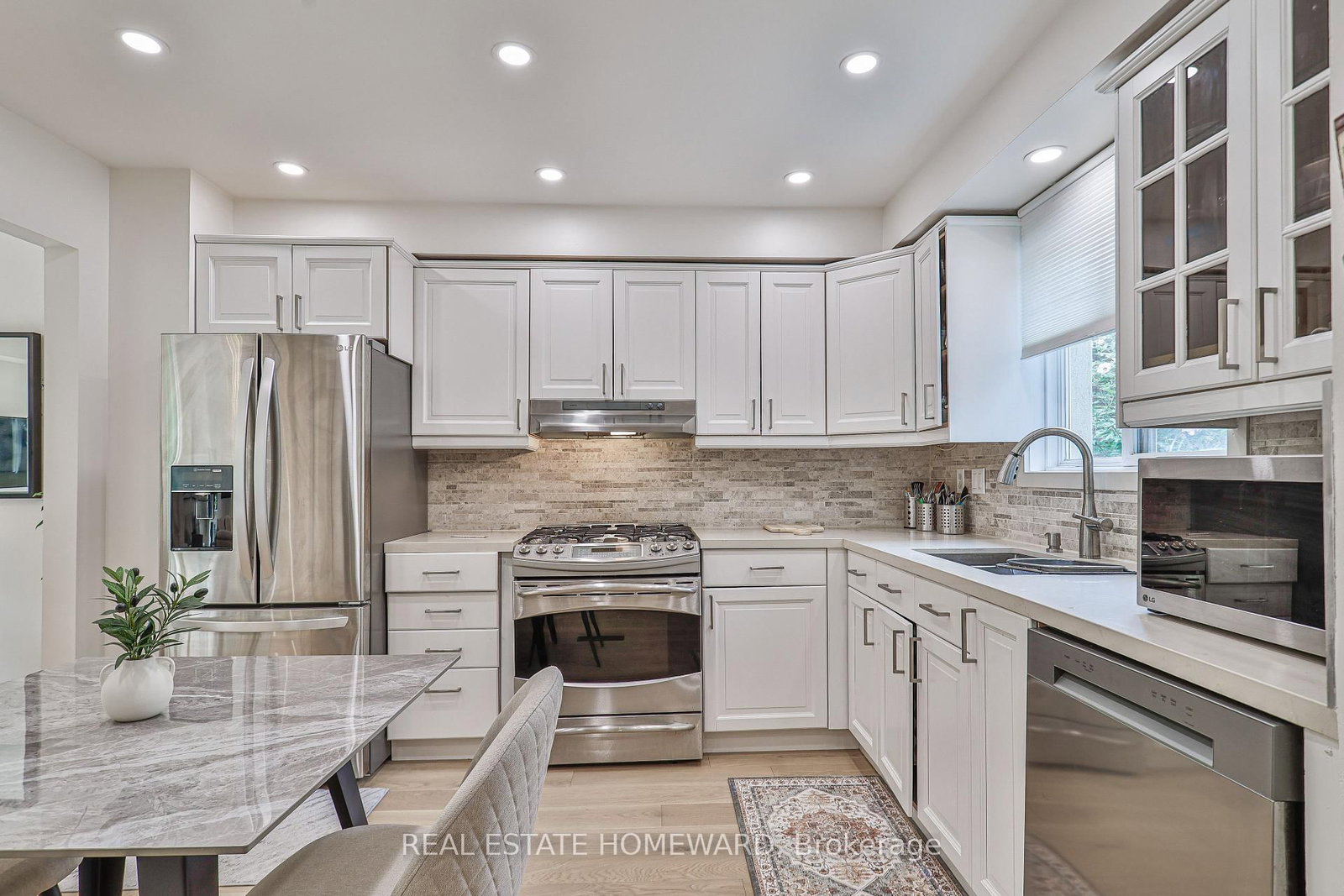 63 Don Head Village Boulevard • Richmond Hill, ON photo 9
