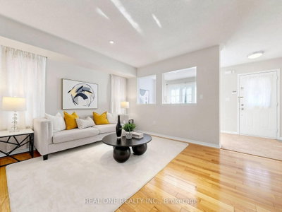 29 Rock Garden Street • Markham, ON photo 3
