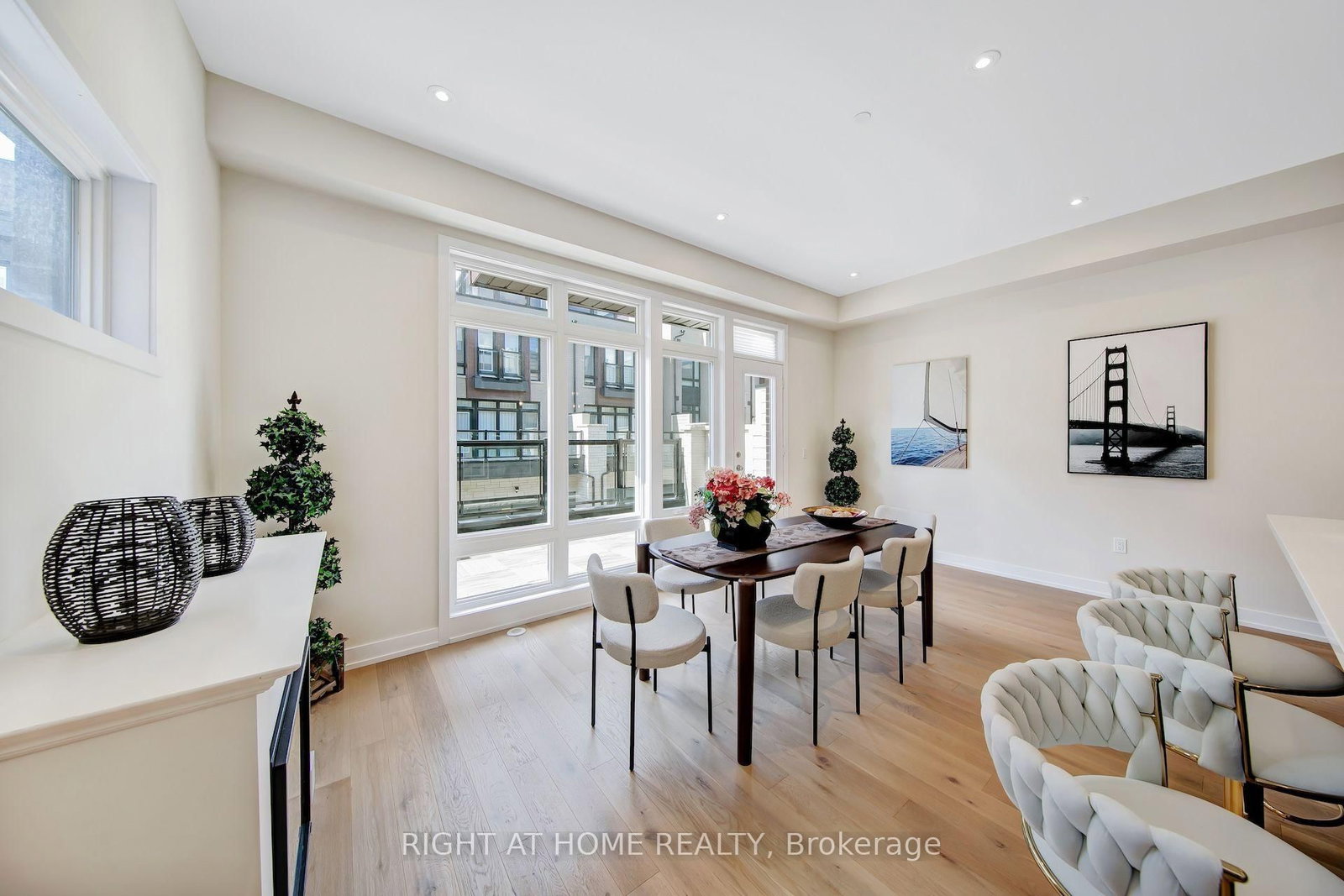 62 Ingersoll Lane • Richmond Hill, ON photo 14
