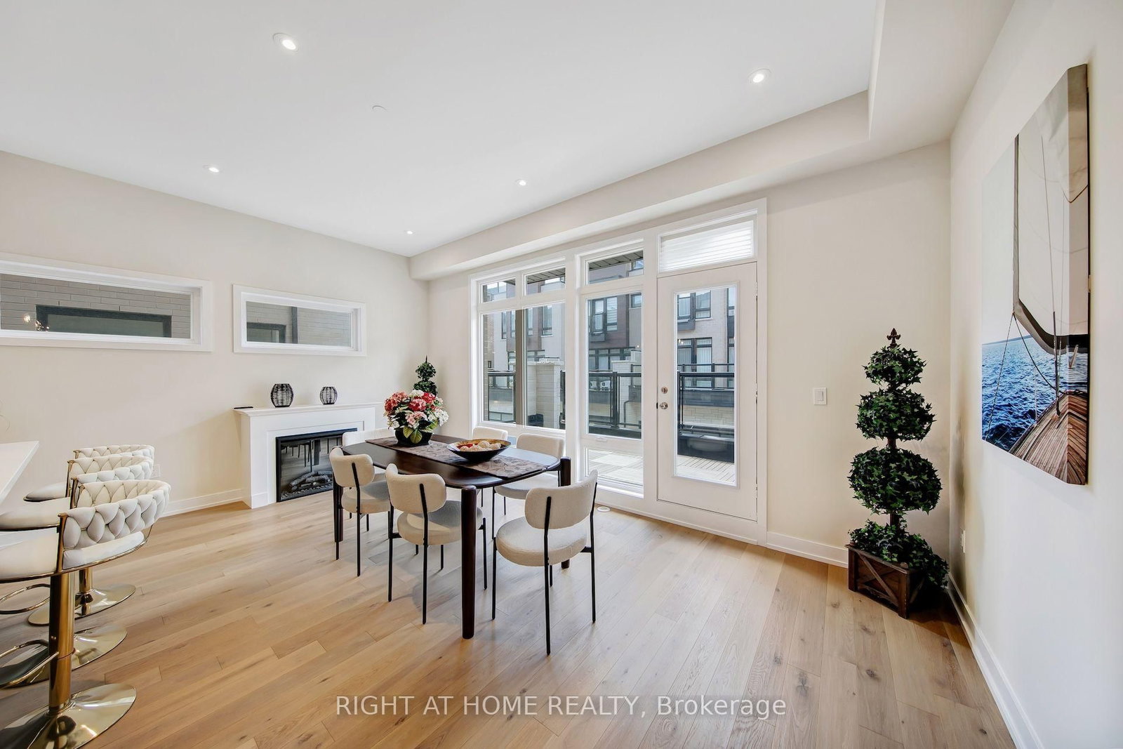 62 Ingersoll Lane • Richmond Hill, ON photo 15