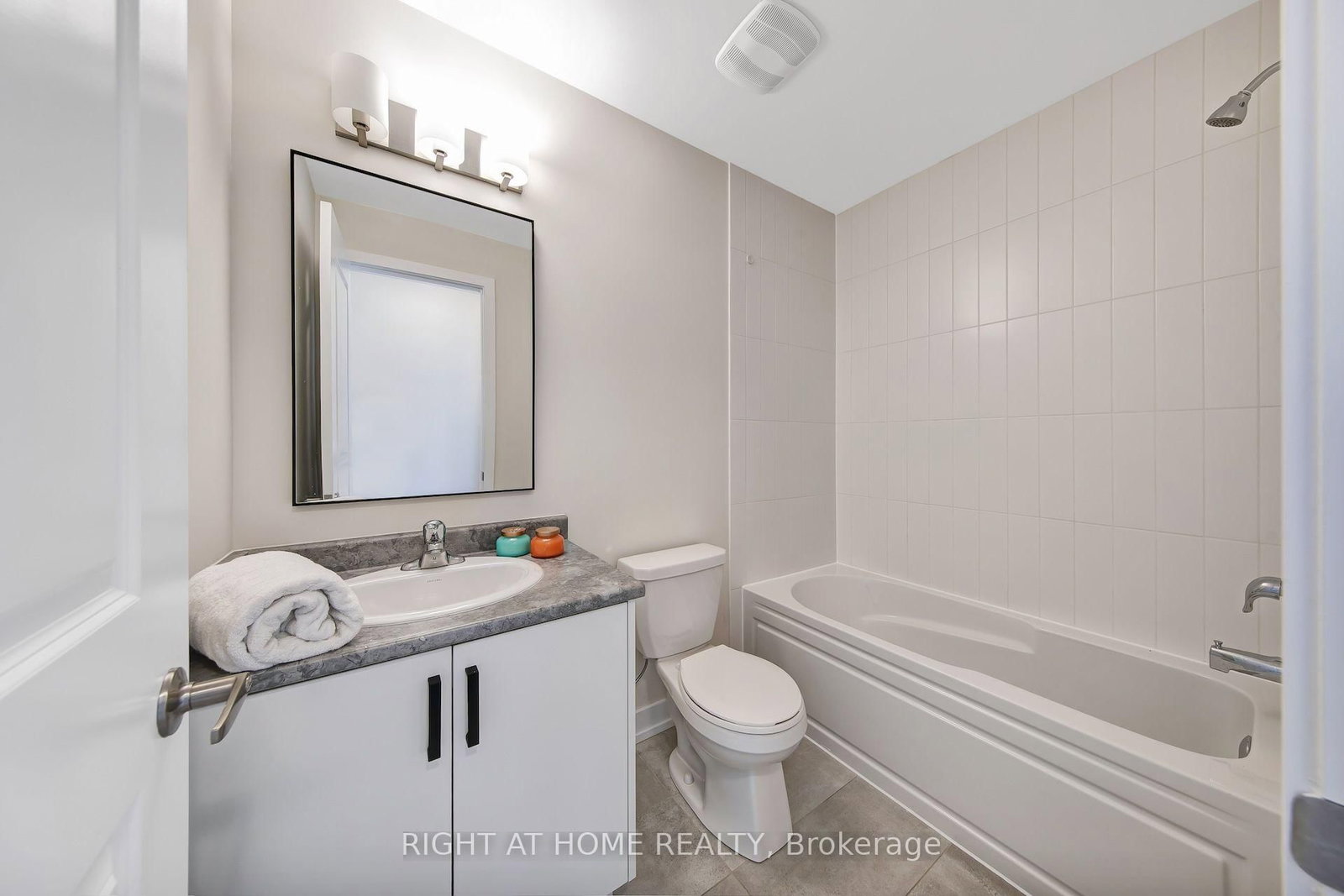 62 Ingersoll Lane • Richmond Hill, ON photo 32
