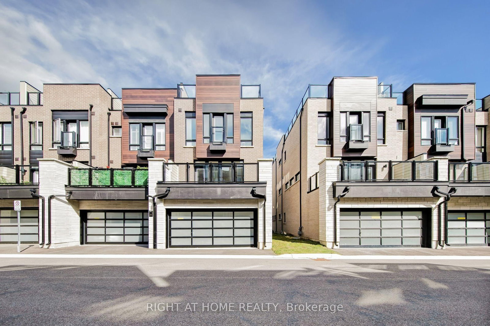 62 Ingersoll Lane • Richmond Hill, ON photo 45
