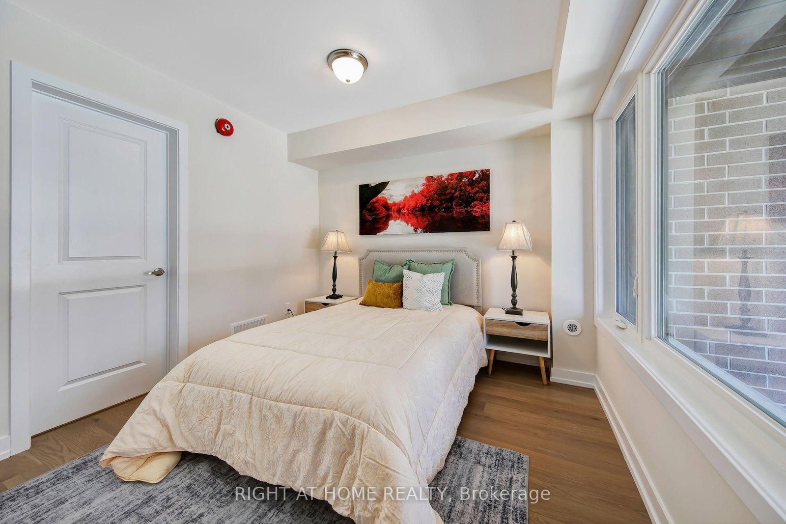 62 Ingersoll Lane • Richmond Hill, ON photo 6